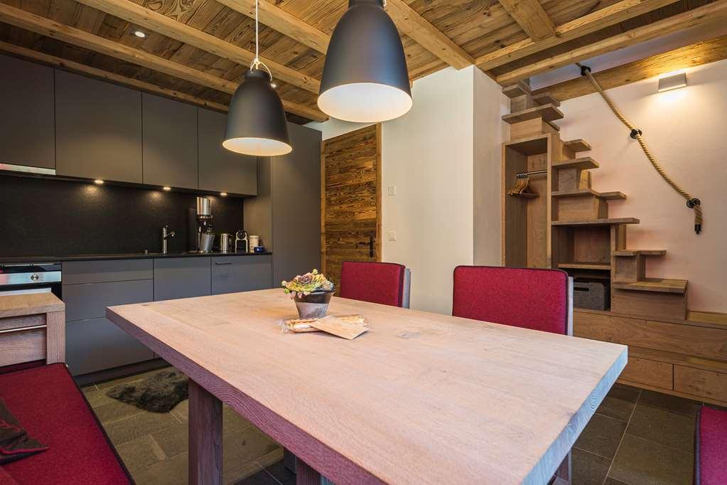 Apartment In Chalet Pizzo Fiamma Церматт Номер фото